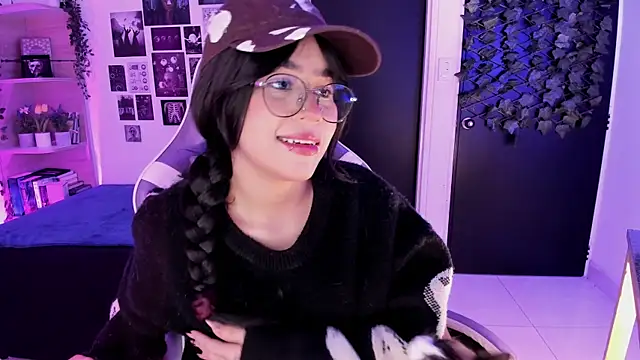 Liz rogers x online show from December 2025 03:20:02 AM