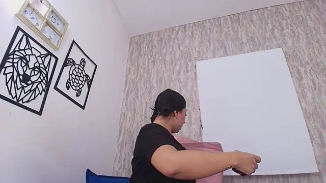 abbypratt online show from November 2025 07:19:01 PM