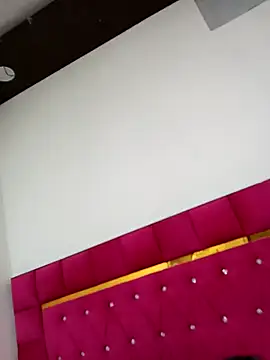 kajal 01raj online show from November 2025 04:34:02 AM