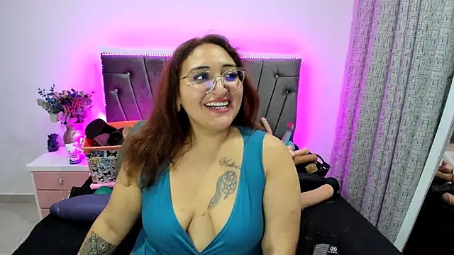 charlloteevans X online show from September 2025 05:28:01 PM