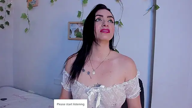 MeganHoffmaan online show from May 2026 06:50:01 PM