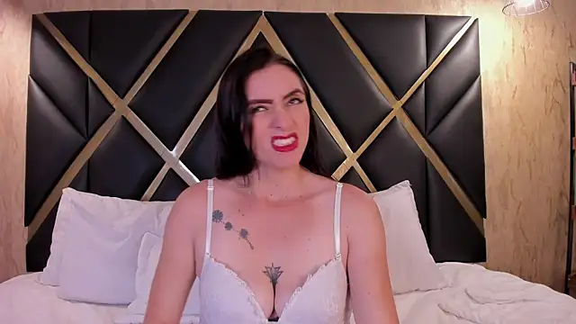 MeganHoffmaan online show from October 2025 07:36:02 PM