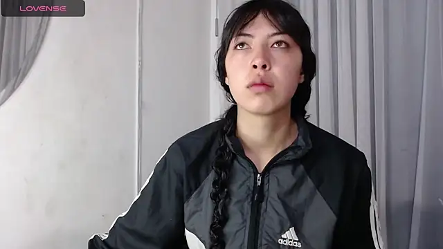 malejahotcs01 online show from November 2025 11:03:01 AM