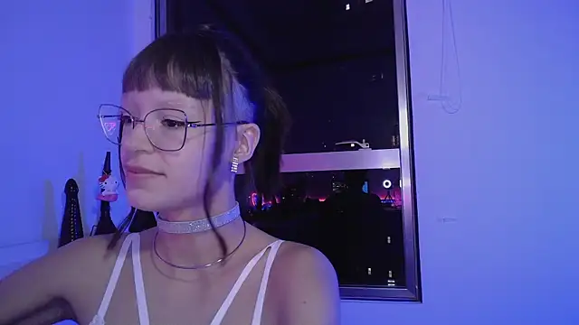 Snapshot of nina_kink chatting on September 2025 10:50:01 PM nina kink online show from September 2025 10:50:01 PM
