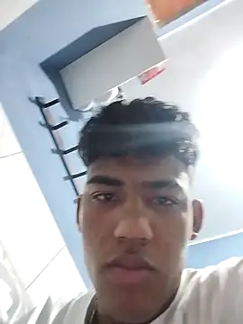 Lale-Adrian online show from December 2025 04:45:01 AM