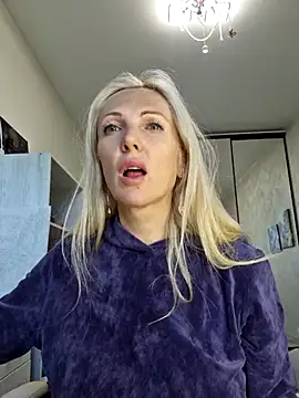Monna online show from October 2025 12:30:02 PM