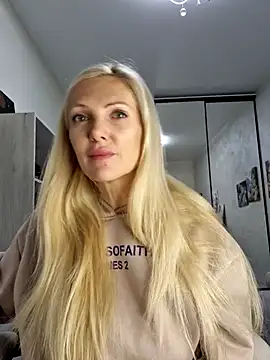 Monna online show from November 2025 02:42:01 PM