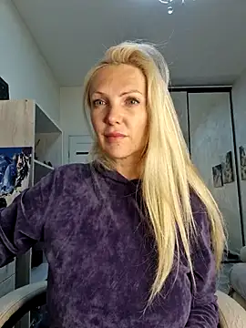 Monna online show from May 2026 04:32:02 PM
