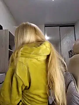 Monna online show from November 2025 04:22:01 PM