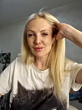 Monna online show from March 2026 03:39:01 PM