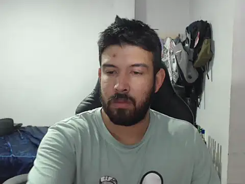 Axel11113 online show from September 2025 03:27:02 AM