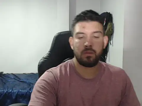 Axel11113 online show from September 2025 04:08:01 AM