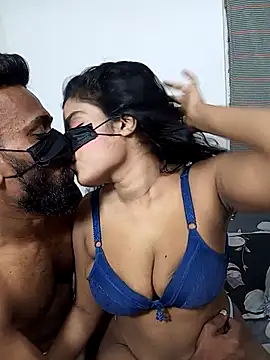 Darkchocosl8 online show from February 2026 06:19:01 PM