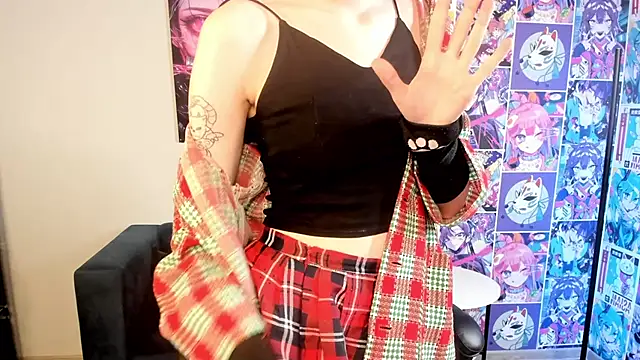 Snapshot of CarolineRichter chatting on October 2025 03:08:02 AM CarolineRichter online show from October 2025 03:08:02 AM