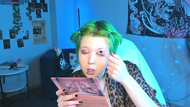 CarolineRichter online show from March 2026 02:29:02 AM