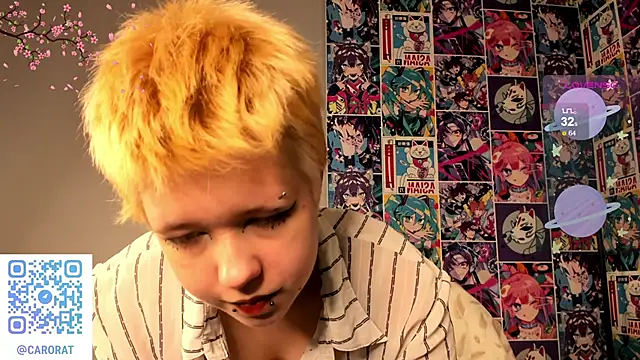 Snapshot of CarolineRichter chatting on October 2025 12:56:02 AM CarolineRichter online show from October 2025 12:56:02 AM