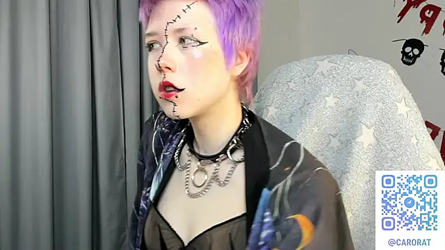 Snapshot of CarolineRichter chatting on November 2025 03:02:02 AM CarolineRichter online show from November 2025 03:02:02 AM