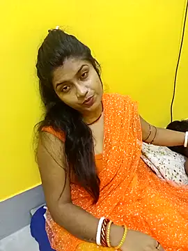 Snapshot of Naughty-Chaaya chatting on September 2025 07:04:01 PM Naughty-Chaaya online show from September 2025 07:04:01 PM