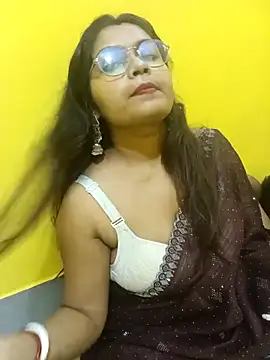 Snapshot of Naughty-Chaaya chatting on September 2025 05:41:02 PM Naughty-Chaaya online show from September 2025 05:41:02 PM
