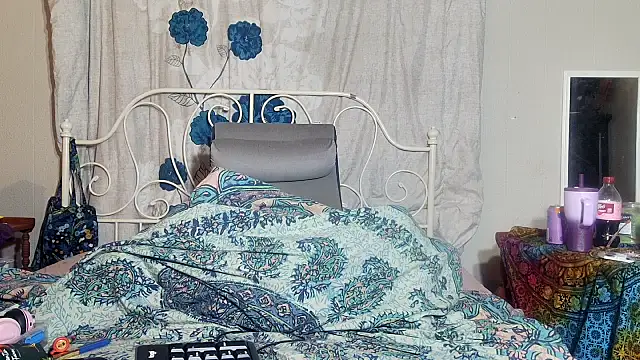 g0lden are0las89 online show from March 2026 01:51:02 AM