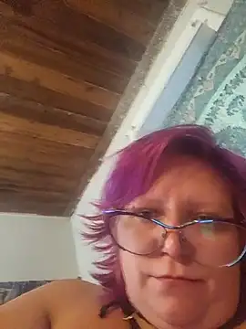 g0lden are0las89 online show from September 2025 12:12:01 PM