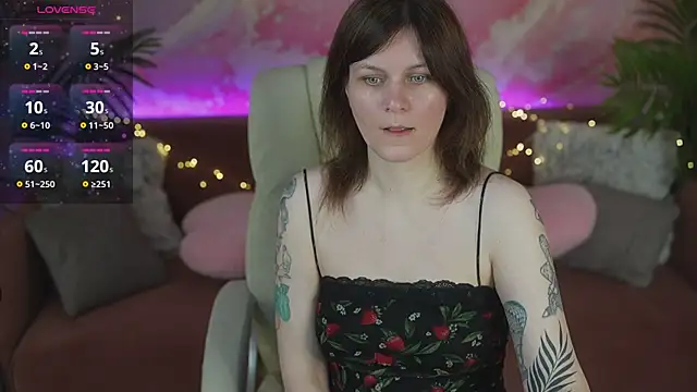 TinaMelt online show from April 2026 06:58:01 PM