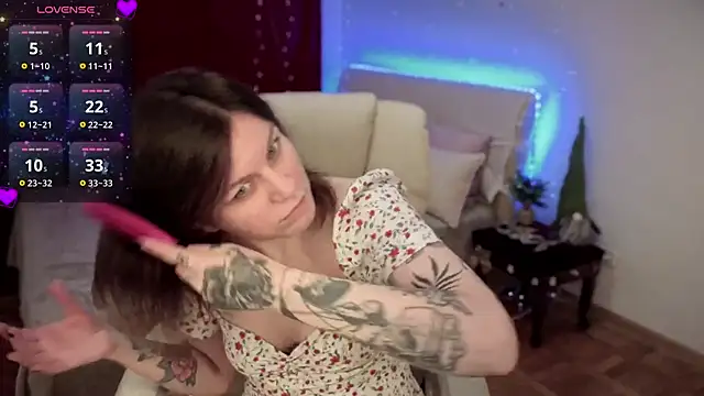 TinaMelt online show from November 2025 06:36:02 PM