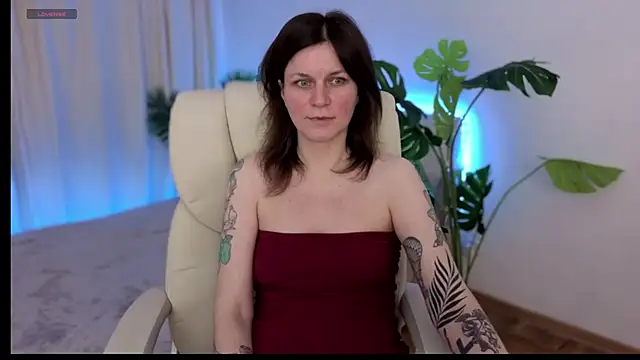 TinaMelt online show from September 2025 05:52:02 PM