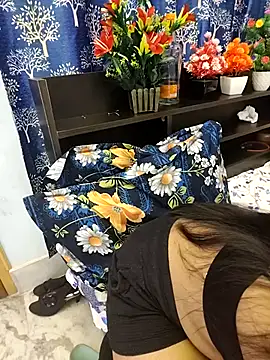 priya 26 online show from December 2025 01:48:02 PM