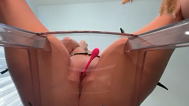 Snapshot of xbluex19x chatting on September 2025 10:54:02 AM xbluex19x online show from September 2025 10:54:02 AM