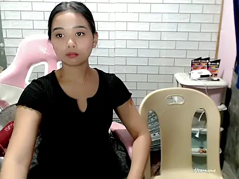 Rainea149 online show from February 2026 02:58:01 PM