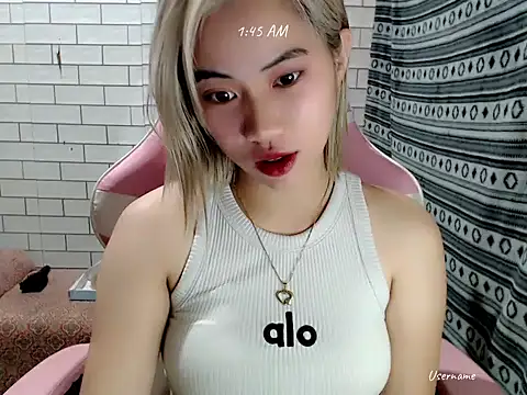 Rainea149 online show from October 2025 05:46:02 PM