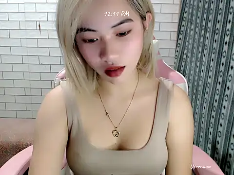 Rainea149 online show from November 2025 04:12:01 AM