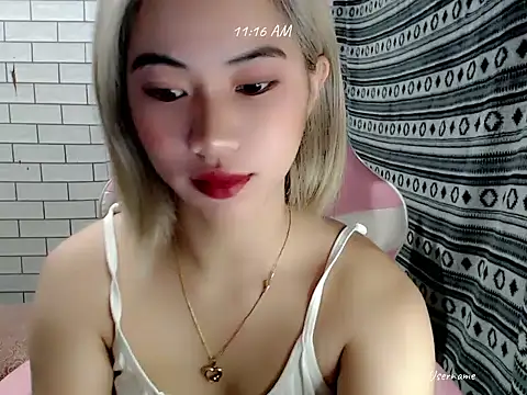 Snapshot of Rainea149 chatting on October 2025 03:18:02 AM Rainea149 online show from October 2025 03:18:02 AM