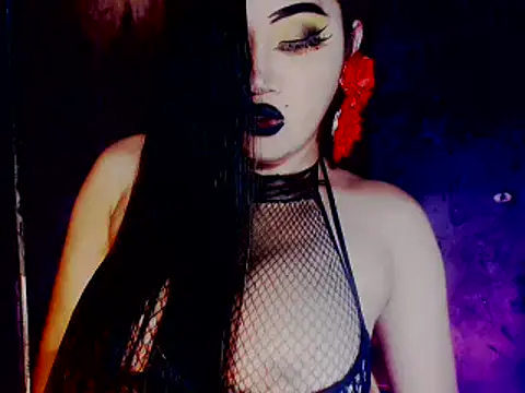 Snapshot of Mistress4fun chatting on September 2025 03:11:02 AM Mistress4fun online show from September 2025 03:11:02 AM