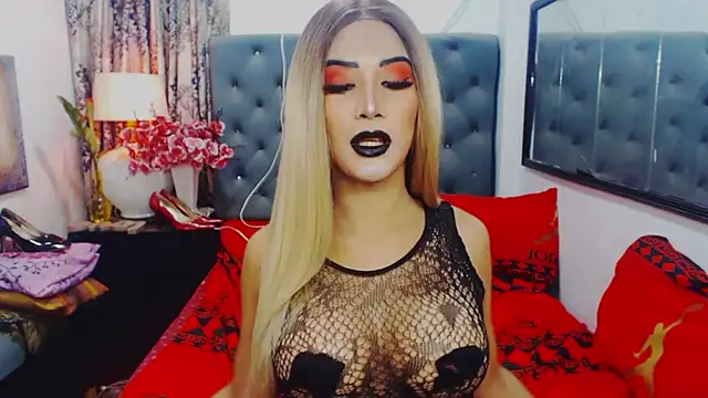 Snapshot of Mistress4fun chatting on September 2025 06:30:02 AM Mistress4fun online show from September 2025 06:30:02 AM