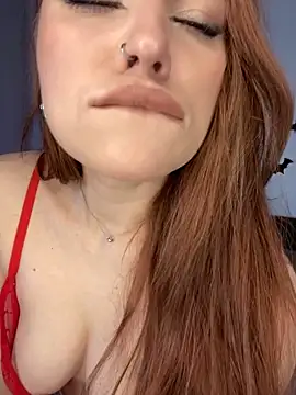 AlexaSpark  online show from November 2025 04:17:01 PM