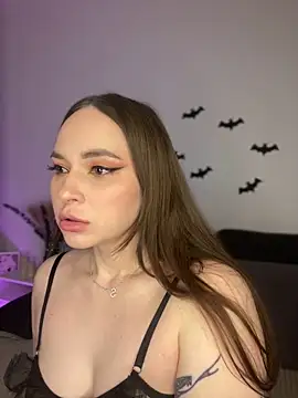 AlexaSpark  online show from November 2025 02:12:01 PM