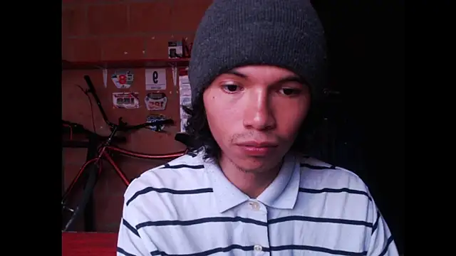 Xoxo Smiles online show from September 2025 03:18:02 PM