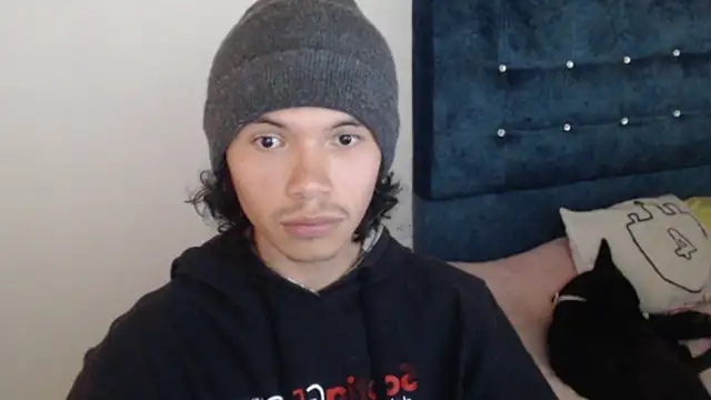 Xoxo Smiles online show from September 2025 06:41:01 PM