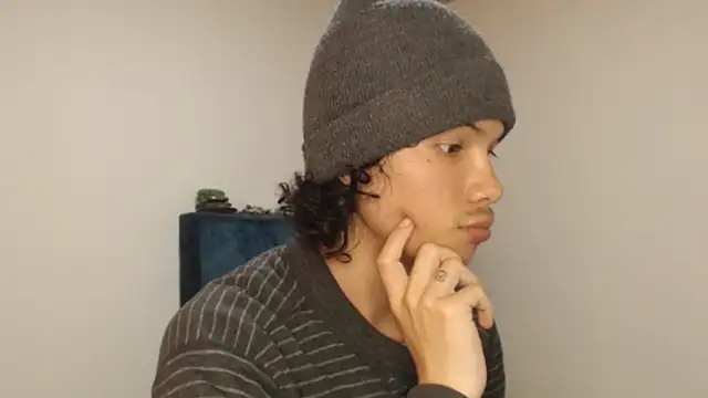 Xoxo Smiles online show from September 2025 06:18:02 PM