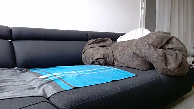 Hijuga online show from November 2025 09:03:02 AM