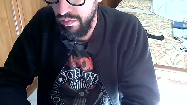 Snapshot of MisterX_99 chatting on October 2025 09:00:02 AM MisterX 99 online show from October 2025 09:00:02 AM