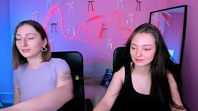 eva smiith  online show from March 2026 06:46:01 AM