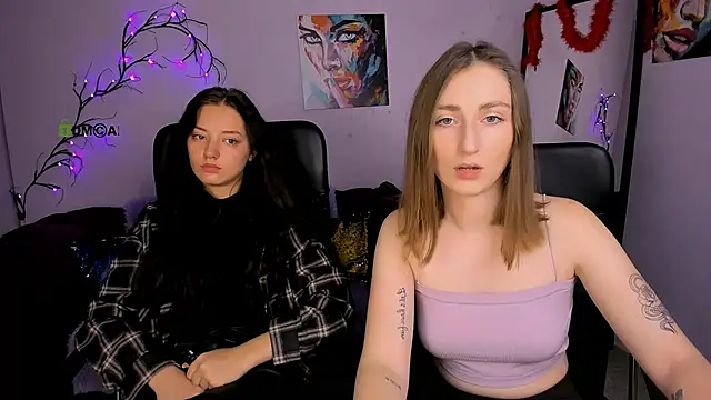 eva smiith  online show from December 2025 06:47:02 AM