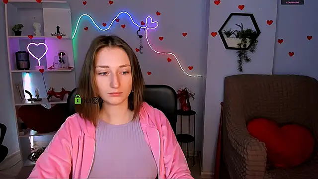 eva smiith  online show from April 2026 05:42:02 AM