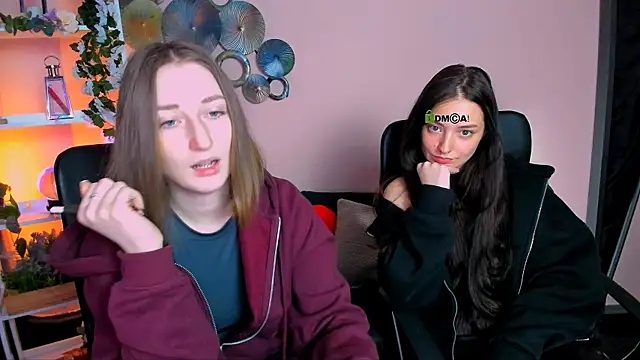 eva smiith  online show from April 2026 05:55:01 AM