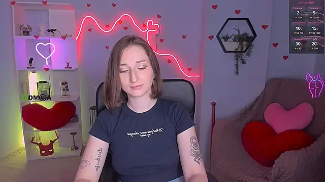 Snapshot of eva_smiith_ chatting on June 2026 05:49:01 AM eva smiith online show from June 2026 05:49:01 AM