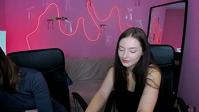 eva smiith  online show from March 2026 06:51:02 AM