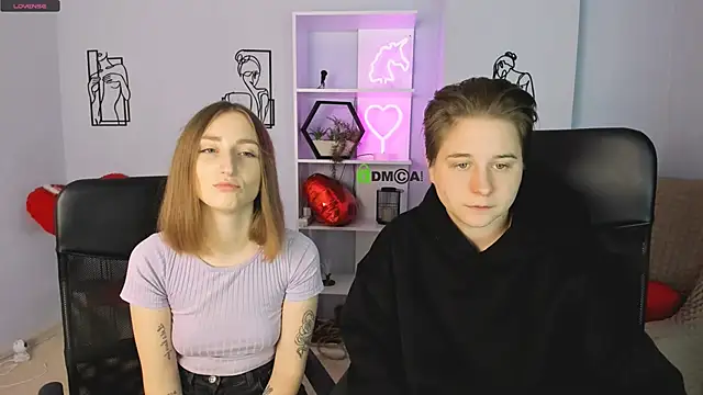 eva smiith  online show from September 2025 05:46:01 AM